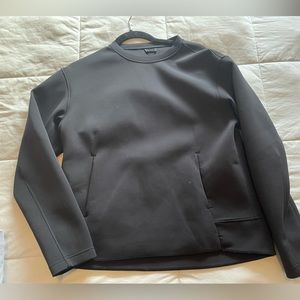Black lululemon crewneck with pockets